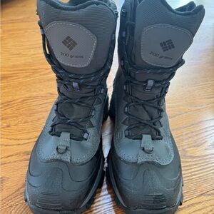 Columbia Black Insulated Boots Men’s